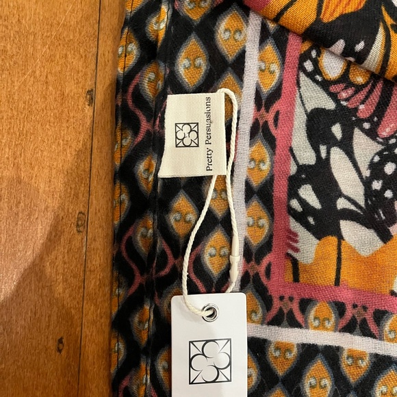 Pretty Persuasions Vibrant Multicolor Butterfly Print Scarf - Picture 4 of 5